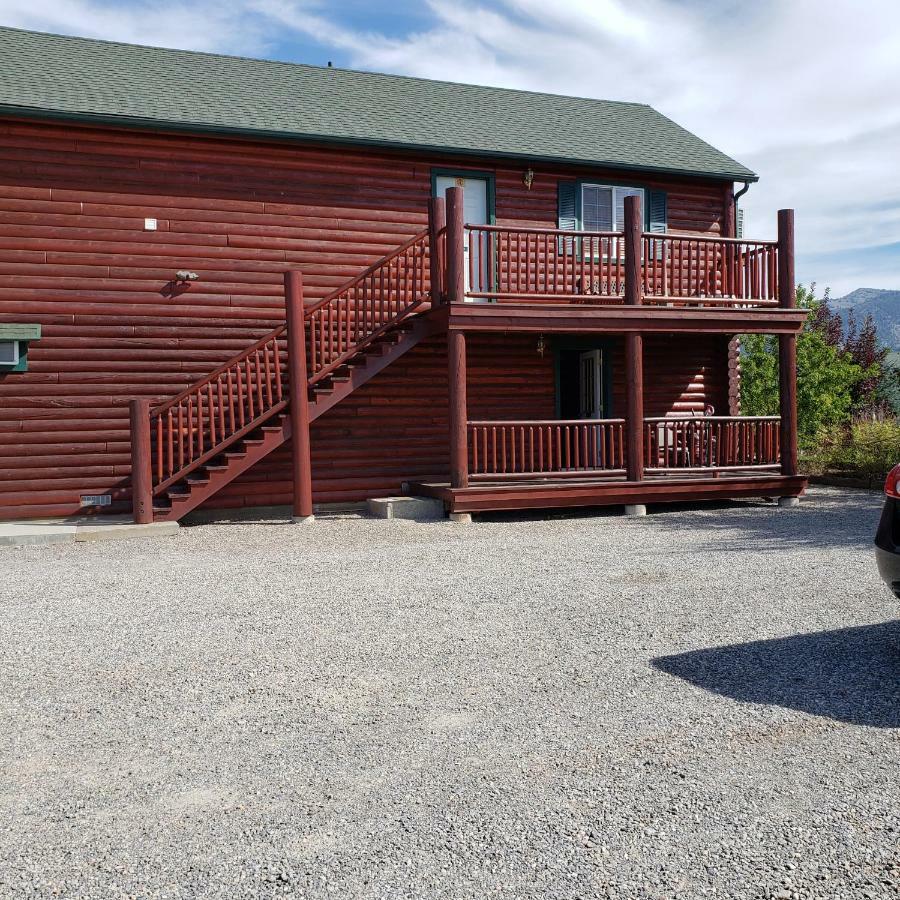 Wolf Den Log Cabin Motel And Rv Park Thayne 外观 照片
